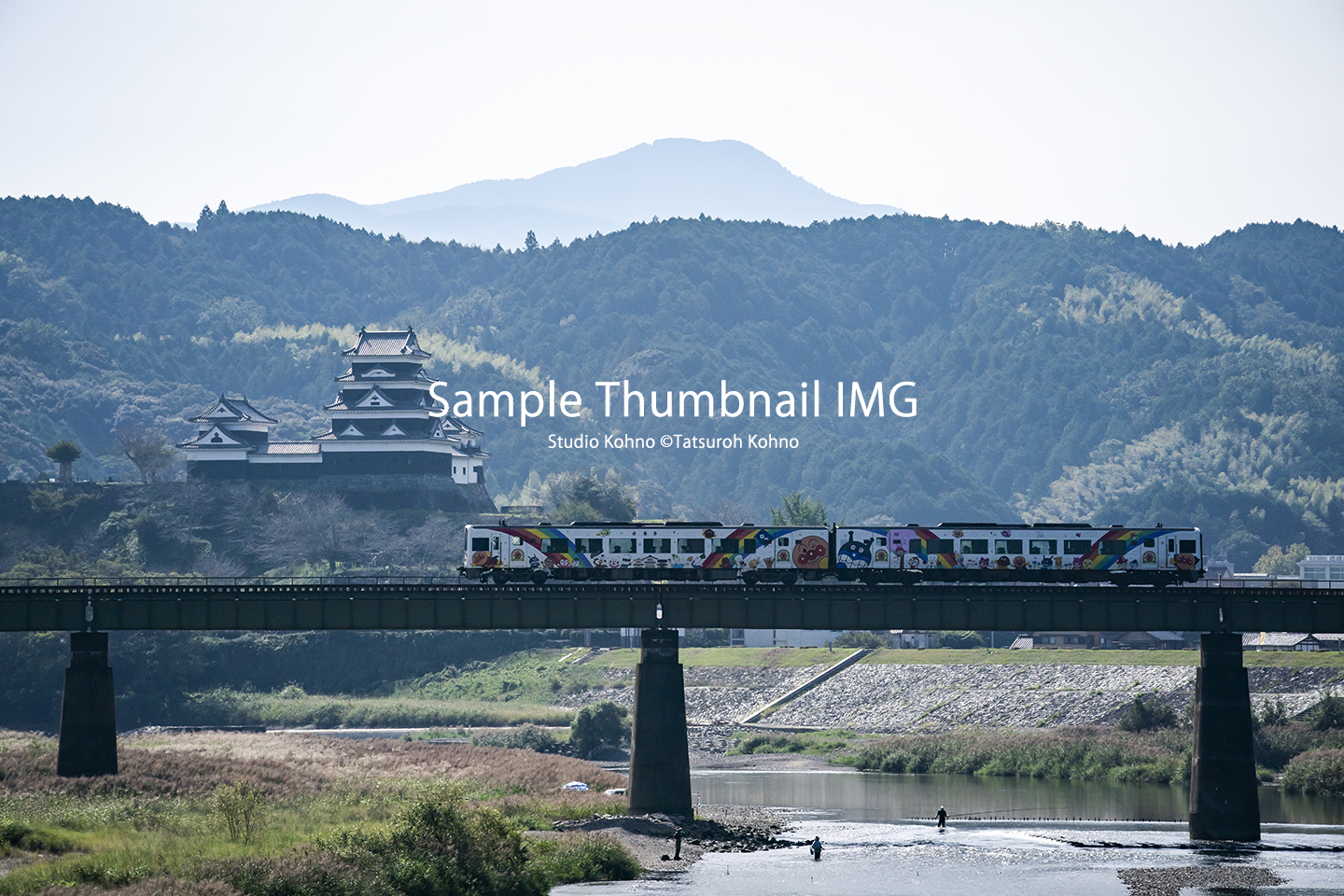 大洲城とアンパンマン列車（2019y1011）
